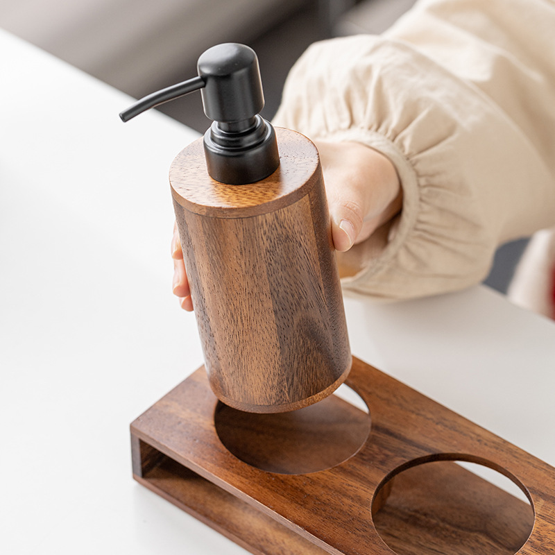 Pressförmige Portionierung von – Luxury Skincare Bottles Bewertung und Preis